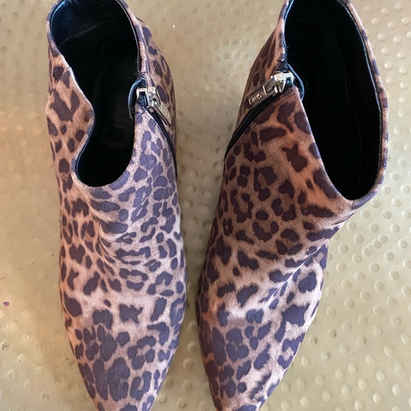Circus by Sam Edelman brand ankle boots - Picture 2 of 5